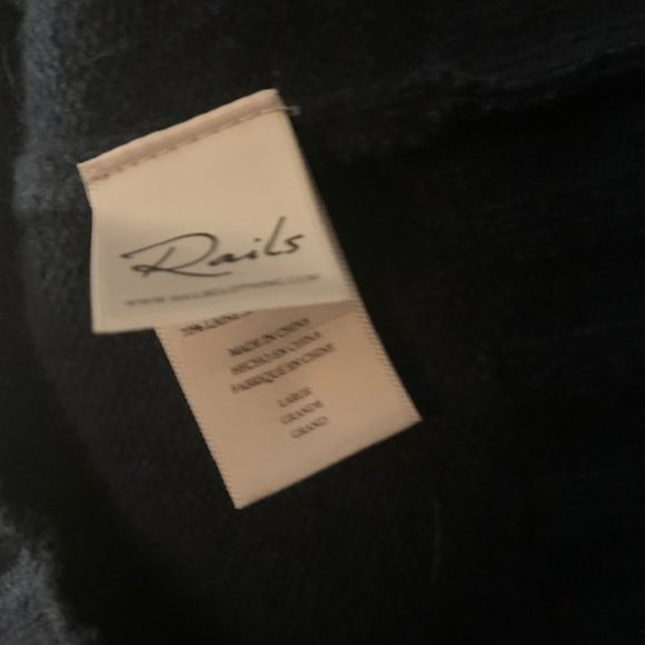 New RAILS cashmere/wool blend sweater in Teal, size Large - Picture 3 of 3